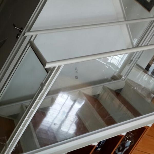 Cerramientos en Escalera Cerramientos en Escalera